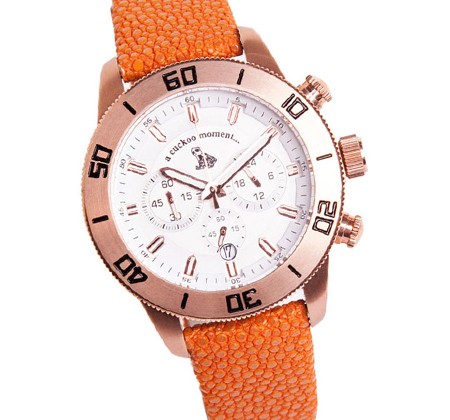 Chronograph Uhr aus rosÃ©vergoldetem Edelstahl und weissem Zifferblatt