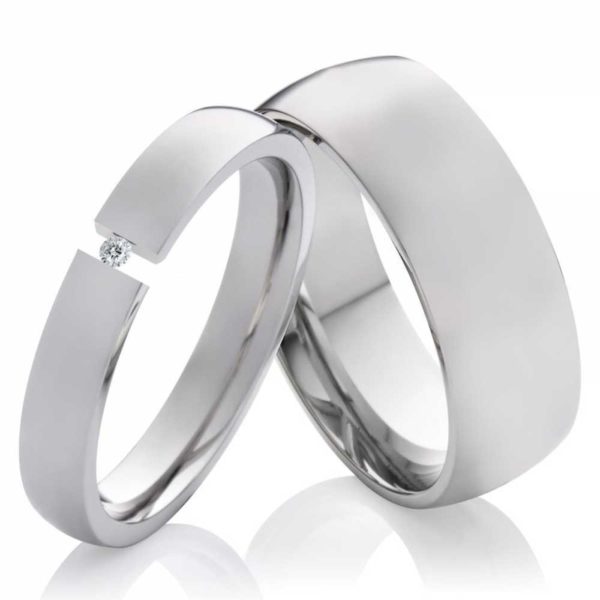 Partnerringe LUC31 mit Diamant und Gravur