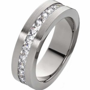 Damenring Titanring DT041 mit umlaufenden Zirkonias