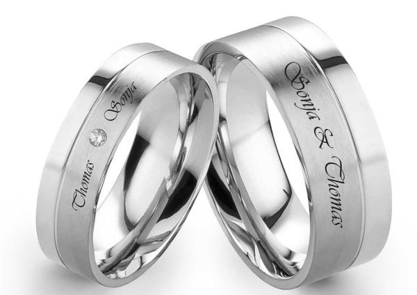 Edelstahlringe E298 mit Zirkonia oder Diamant und Aussengravur