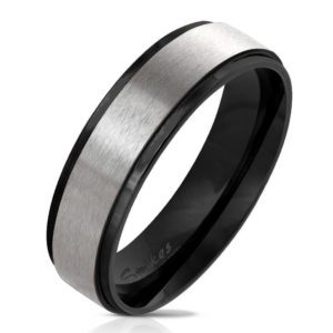 Ring Silber gebuerstet mit schwarzen AuÃƒÂŸenringen