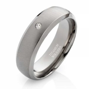 Damenring Titanring DTB3 mit Stein und gratis Gravur